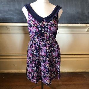 Collared midi floral print dress